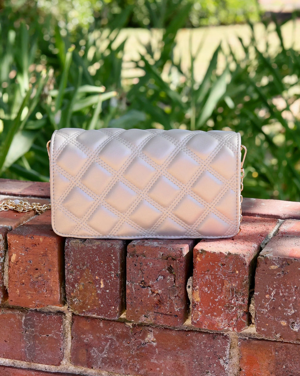 Brynleigh Clutch Crossbody Pearl